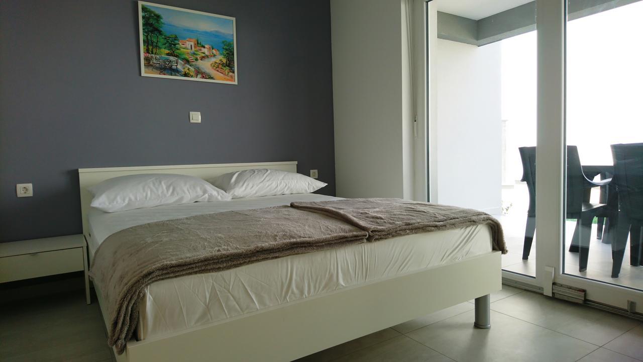 Ferienwohnung Colic Njivice Exterior foto